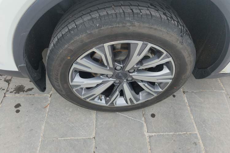 Used Geely Auto Jiajie 2025 1.5TD DCT Pengcheng Edition Right Rear Wheel Hub