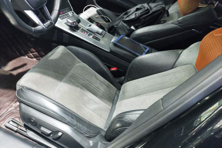 Used Audi A6L 2019 40 TFSI Luxury Dynamic Model
