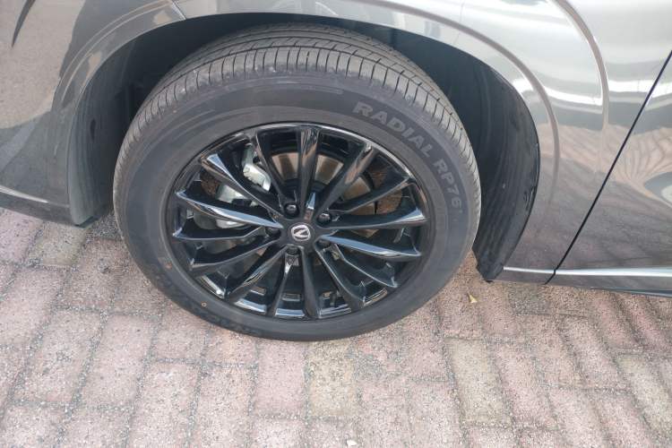 Used CHANGAN UNI-Z New Energy 2024 Blue Whale Smart Electric iDD 125km Leading Model Left Front Wheel Hub