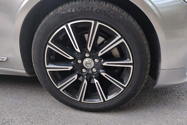 Used Volvo S90 2020 Facelifted T5 Zhiyi Luxury Edition
