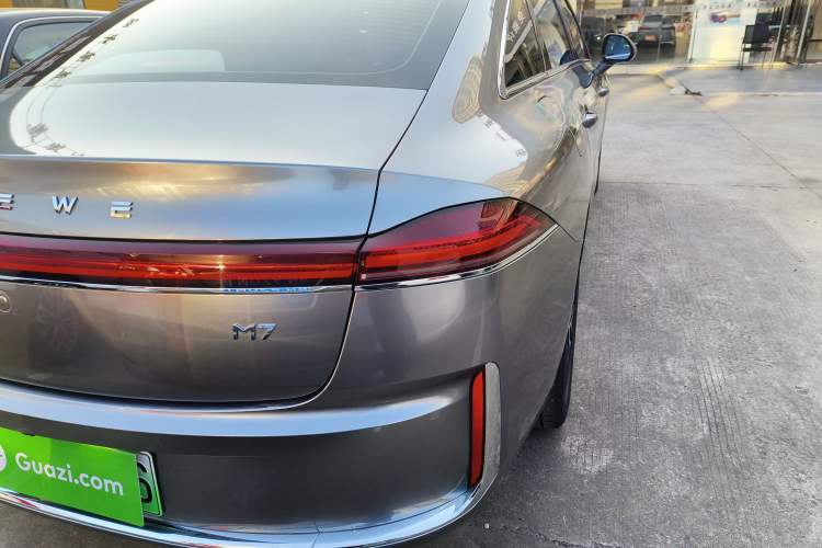 Used Roewe M7 DMH 2025 Model 160km Enjoyment Version
