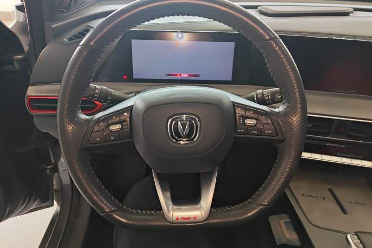 Used Changan UNI-T 2020 1.5T Prestige Version
