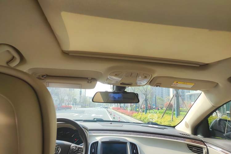 Used Buick LaCrosse 2013 2.4L SIDI Leading Comfort Version
