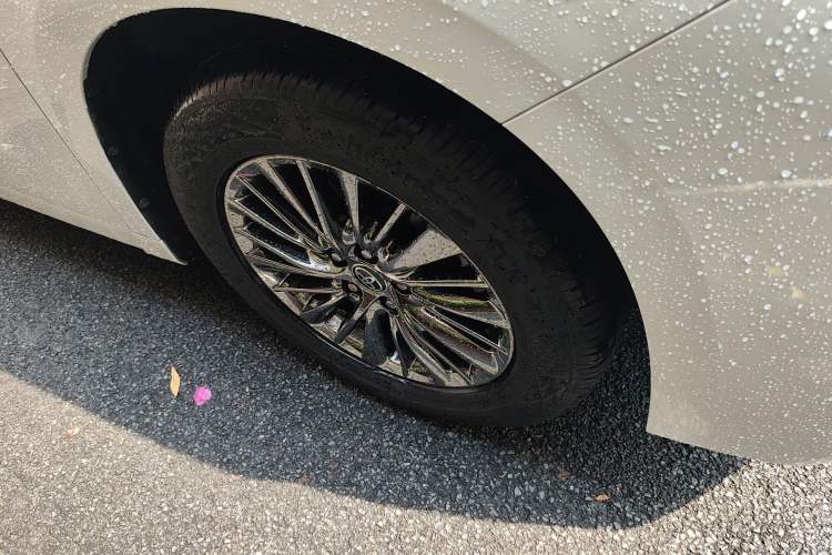 Used Toyota Alphard 2021 Dual-Engine 2.5L Prestige Edition