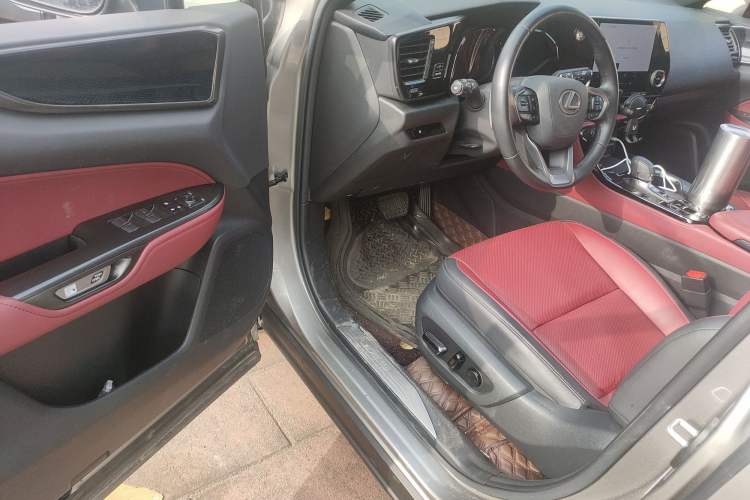Used Lexus NX 2022 260 Front-Wheel Drive Chuan Yue Edition
