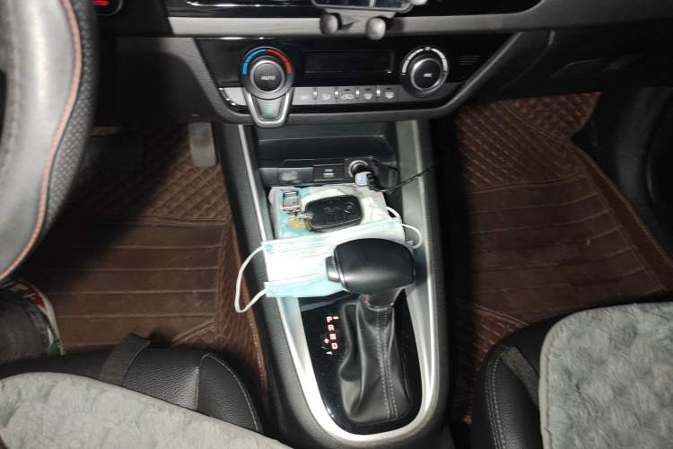 Used Kia Forte 2018 1.6L Automatic Value-Connect Edition with Intelligent Connectivity
