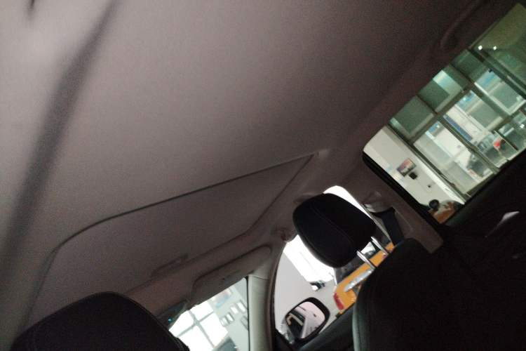 Used BYD Song 2021 Classic Edition 1.5T Automatic Elite Model Headliner