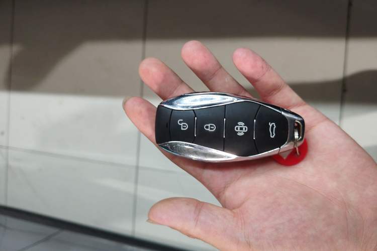 Used Hongqi EH7 2024 690 Pro Vehicle Key
