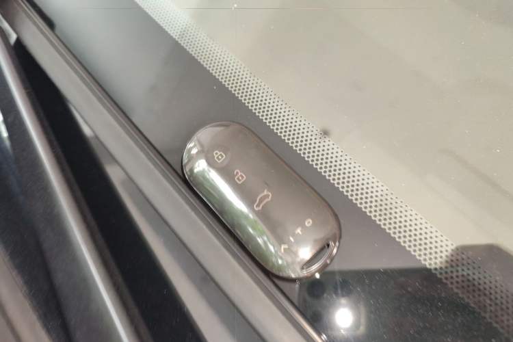 Used Hima AITO M7 2024 1.5T Rear-Drive Plus Version 5 Seats
