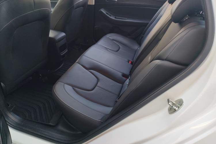 Used Chery Arrizo 5 2021 PRO 1.5L Manual Youth Edition