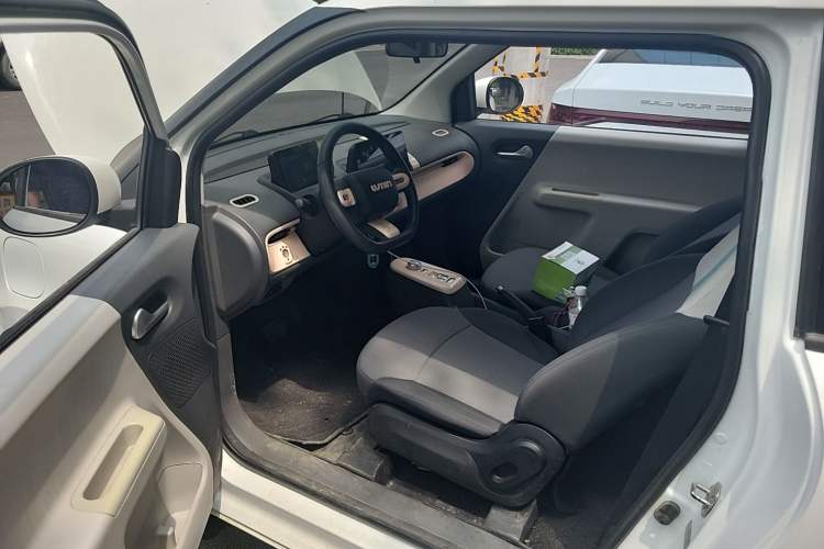 Used CHANGAN NEVO Lumin 2022 210km Sweet Edition
