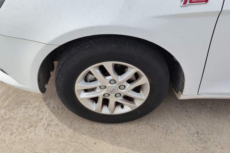 Used Geely Auto Emgrand 2017 Sedan Million Edition 1.5L Manual Luxury Model