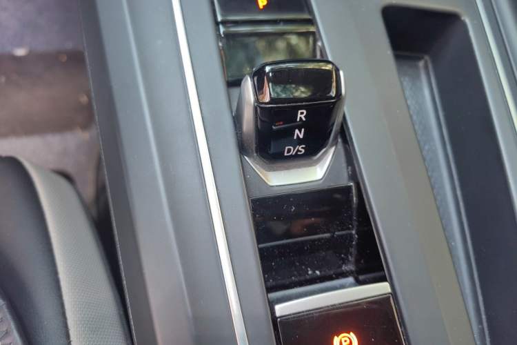 Used Volkswagen Golf 2021 280TSI DSG Pro Gear Lever