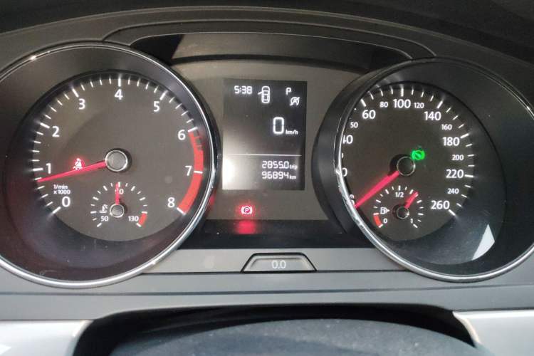 Used Volkswagen Lamando 2017 230TSI DSG Fashion Edition
