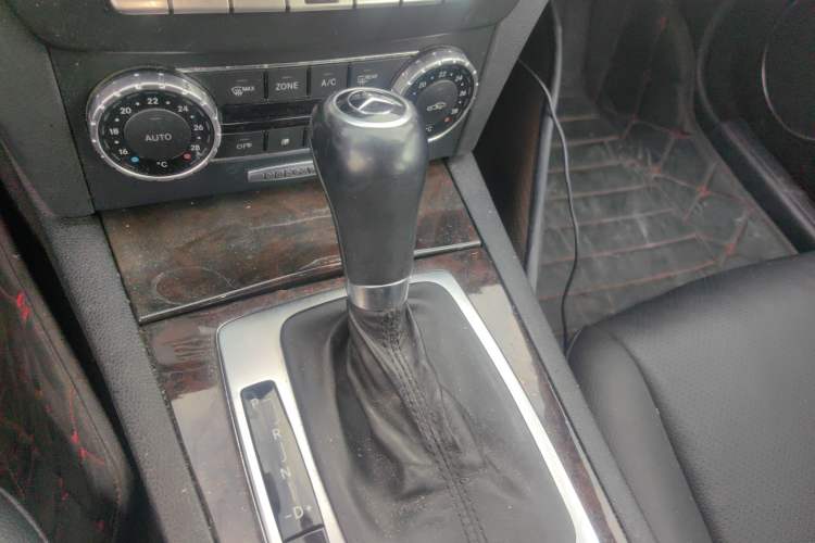 Used Mercedes-Benz C-Class 2013 C 260 CGI Elegant Model Gear Lever