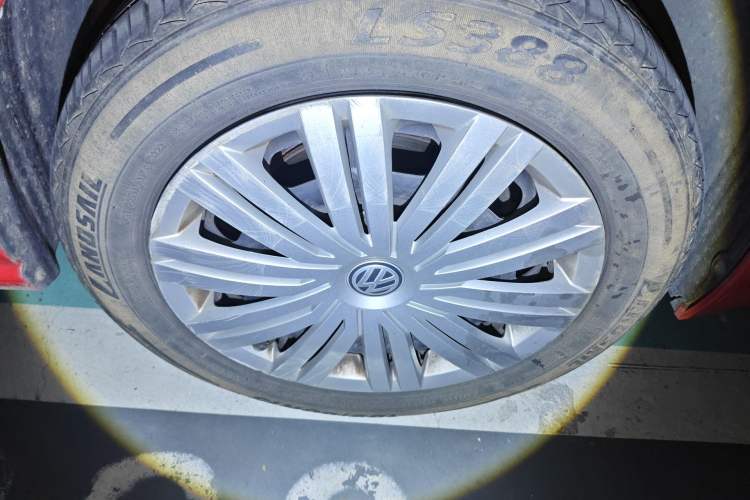 Used Volkswagen Polo 2016 1.6L Automatic Comfort Model
