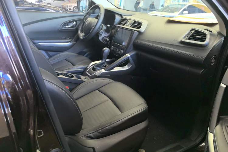 Used Renault Kadjar 2017 2.0L Two-Wheel Drive Fashion Edition