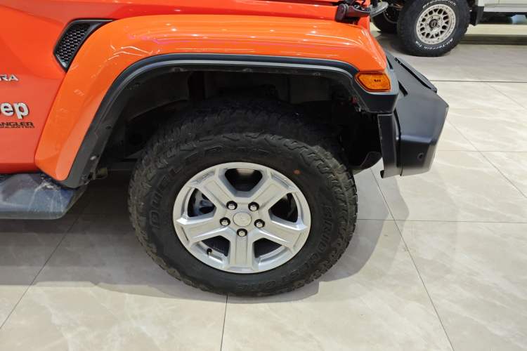 Used Jeep Wrangler 2018 2.0T Sahara Four-Door Edition
