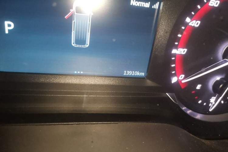 Used Iveco Fidato 2023 C30 Passenger Van 2.0T 110kW Automatic Xingtu Version Low Roof