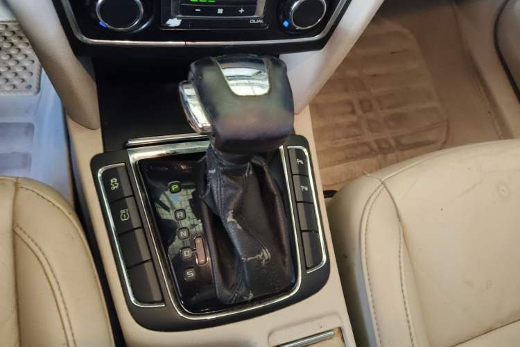 Used Skoda Superb 2012 1.8TSI Automatic Elegant Edition
