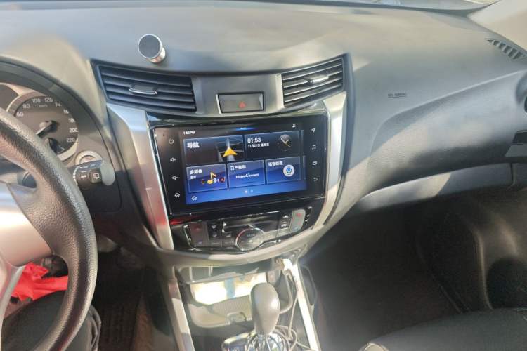 Used Nissan Terra 2020 2.5L XL Upper Automatic Two-Wheel Drive Luxury Edition
