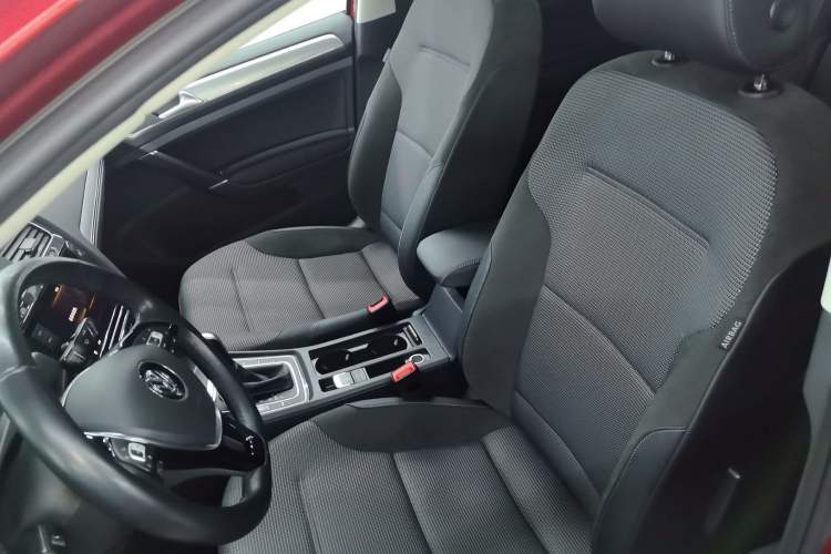 Used Volkswagen Golf 2019 280TSI DSG Comfort Version China VI Standard