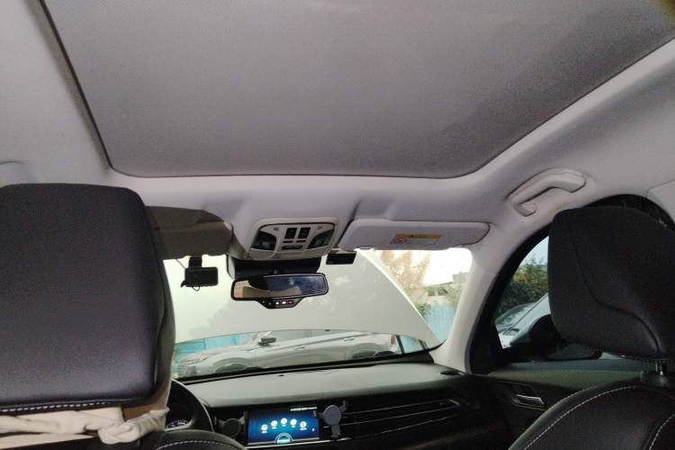 Used Haval H6 2019 1.5 GDIT Automatic Luxury Smart Connect Version China VI Standard Headliner