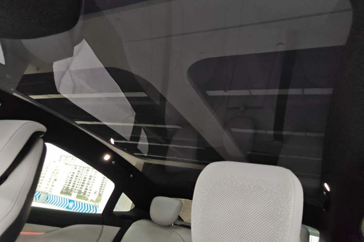 Used Xiaomi Auto SU7 2024 Rear-Drive Long-Range Intelligent Driving Version Headliner