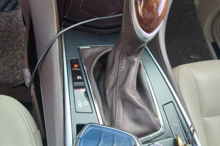 Used Cadillac SRX 2015 3.0L Elite Model
