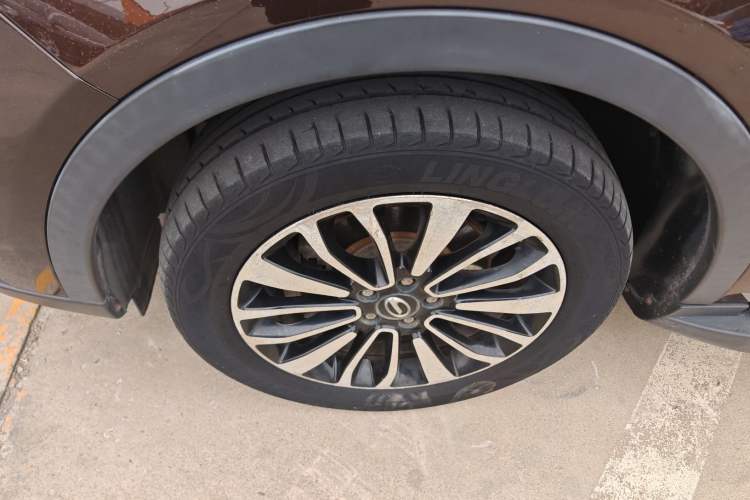 Used GAC Trumpchi GS5 Super 2016 2.0L Automatic Two-Wheel Drive Anniversary Edition
