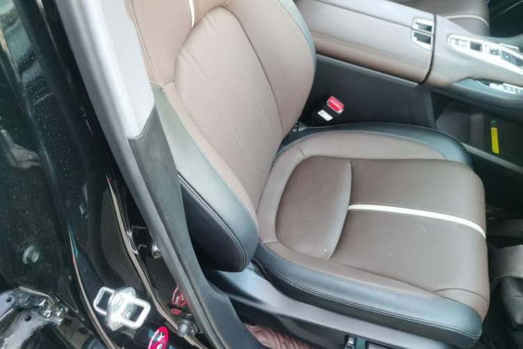 Used Honda UR-V 2023 370TURBO Four-Wheel Drive Luxury Edition