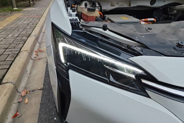 Used Buick Velite 6 2019 Connected Fashion Model Custom Edition Right Front Headlight