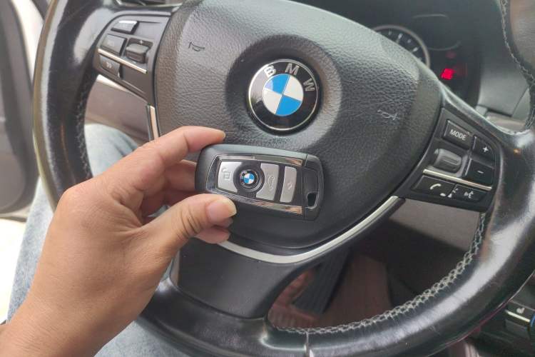 Used BMW 5 Series 2017 525Li Luxury Design Package
