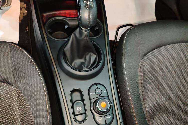 Used MINI Countryman 2018 1.5T COOPER Special Edition