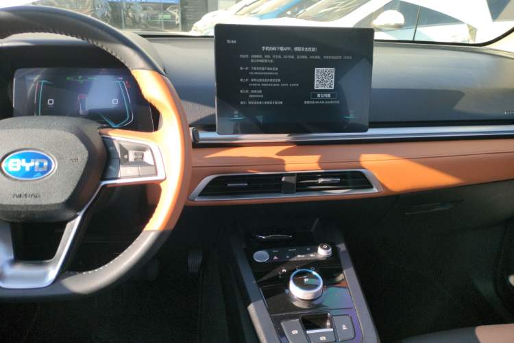 Used BYD e2 2021 Luxury Model Audio And AC Panel