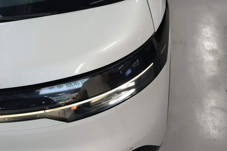 Used Zeekr MIX 2025 Intelligent Driving Version
