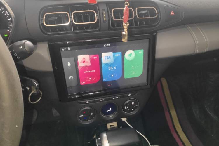 Used Citroen C3-XR 2019 230THP DCT ORIGINS Centennial Deluxe Edition Audio And AC Panel