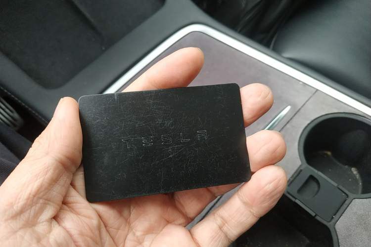 Used Tesla Model Y 2023 Rear-Wheel-Drive Version
