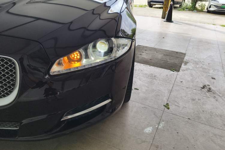 Used Jaguar XJ 2014 XJL 2.0T Two-Wheel-Drive Elegant Business Edition