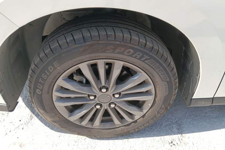 Used SAIC MAXUS G50 2022 1.5T Manual Comfort B Exterior 3