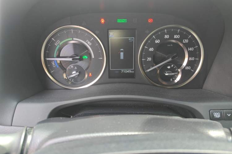 Used Toyota Alphard 2021 Dual-Engine 2.5L Prestige Edition Odometer Close Up