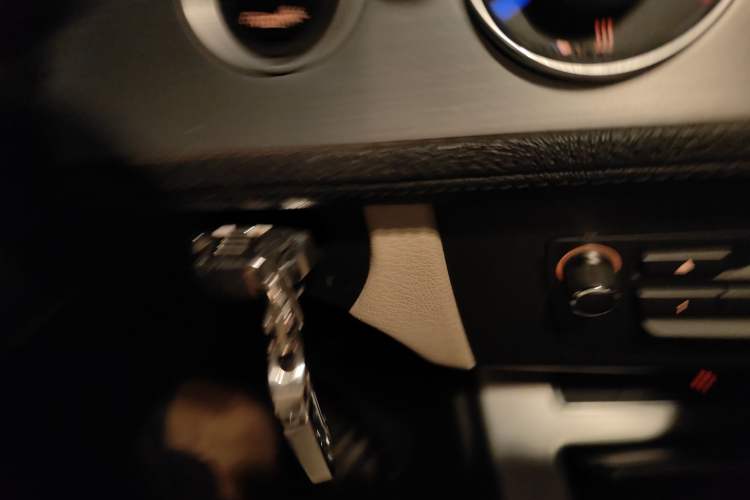 Used BMW Z4 2012 sDrive20i Luxury Model
