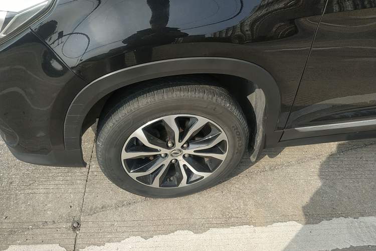 Used FORTHING Joyear X5 2017 1.6L CVT Luxury Model
