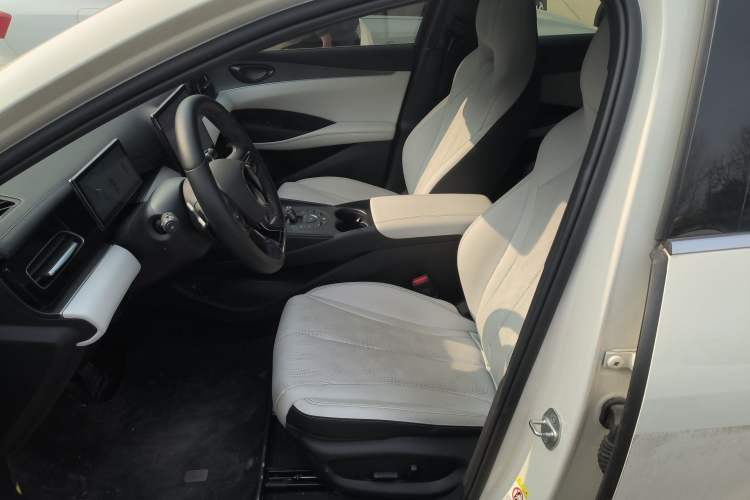 Used BYD Seal 06 New Energy 2025 DM-i Smart Drive 120KM Deluxe Model