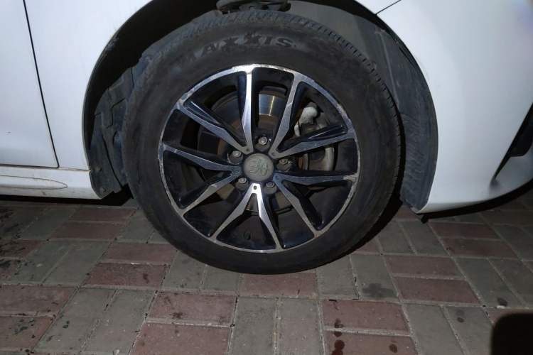 Used BYD Song MAX 2017 1.5T Automatic Smart Connect Elite 7-Seater
