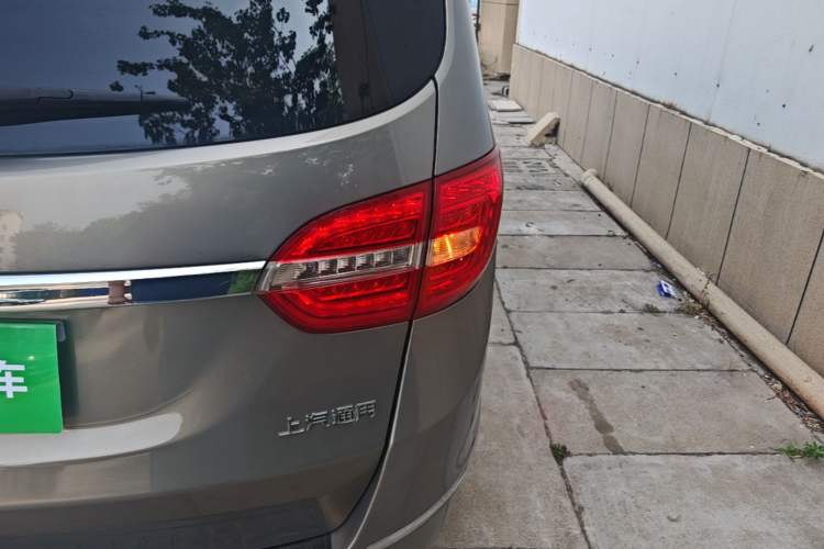 Used Buick GL8 2018 28T Luxury Model China VI Standard