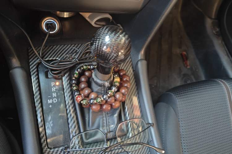 Used Mazda Mazda 3 Axela 2017 Hatchback 2.0L Automatic Luxury Model Emission Standard China V
