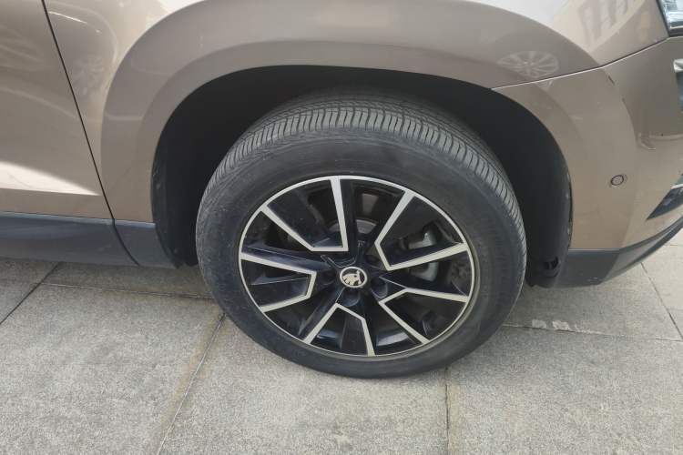 Used Skoda Karoq 2019 TSI280 Smart Drive Deluxe Edition China VI Standard
