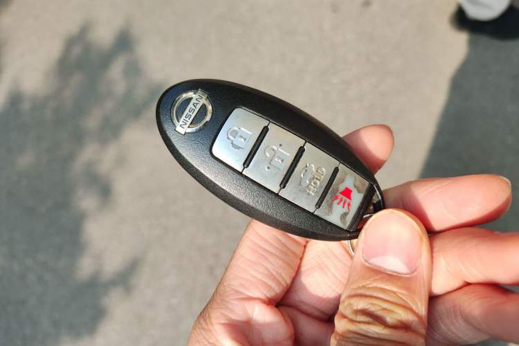 Used Nissan Sylphy 2009 1.6 XL Manual Luxury Sunroof Edition Vehicle Key