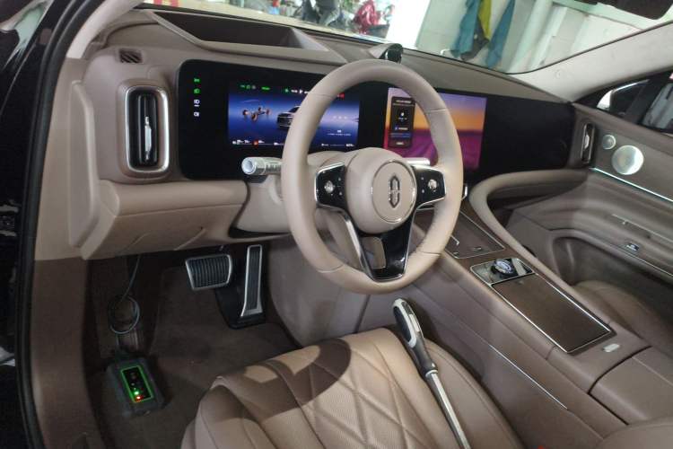 Used Hima AITO M9 2024 Range-Extended Max Edition 52 kWh 5-Seater Version
